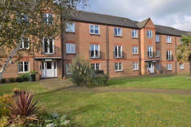  Image of 2 bedroom Apartment for sale in Wash Beck Close Scarborough YO12 at Seamer House Washbeck Close Scarborough, YO12 4DR